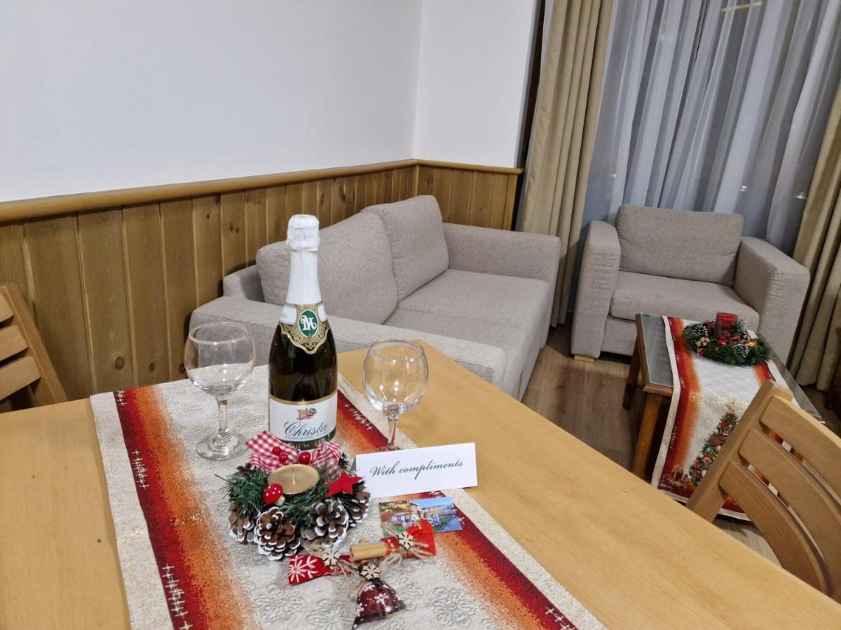 Pirin Golf Private Apartments & Studios Razlog Exterior photo